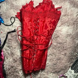 Beautiful Vintage FREDERICKS OF HOLLYWOOD